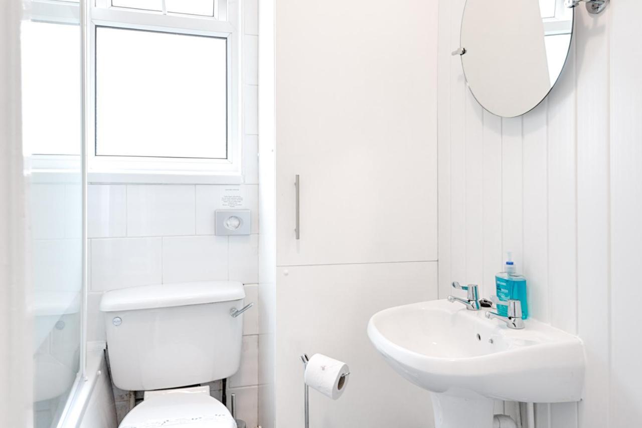 Walk To Swansea Stadium, 3 Rooms, Smart Tv'S Exteriör bild